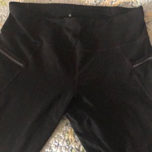 Athleta Capri length leggings